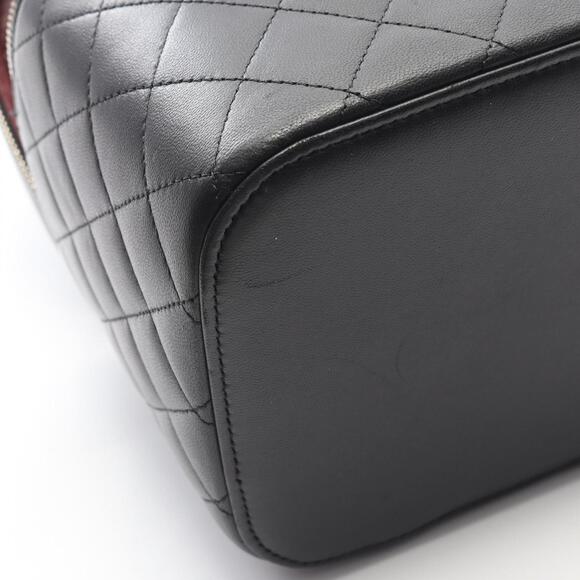 CHANEL Matelasse Handbag, Lambskin Leather, - Picture 6 of 9